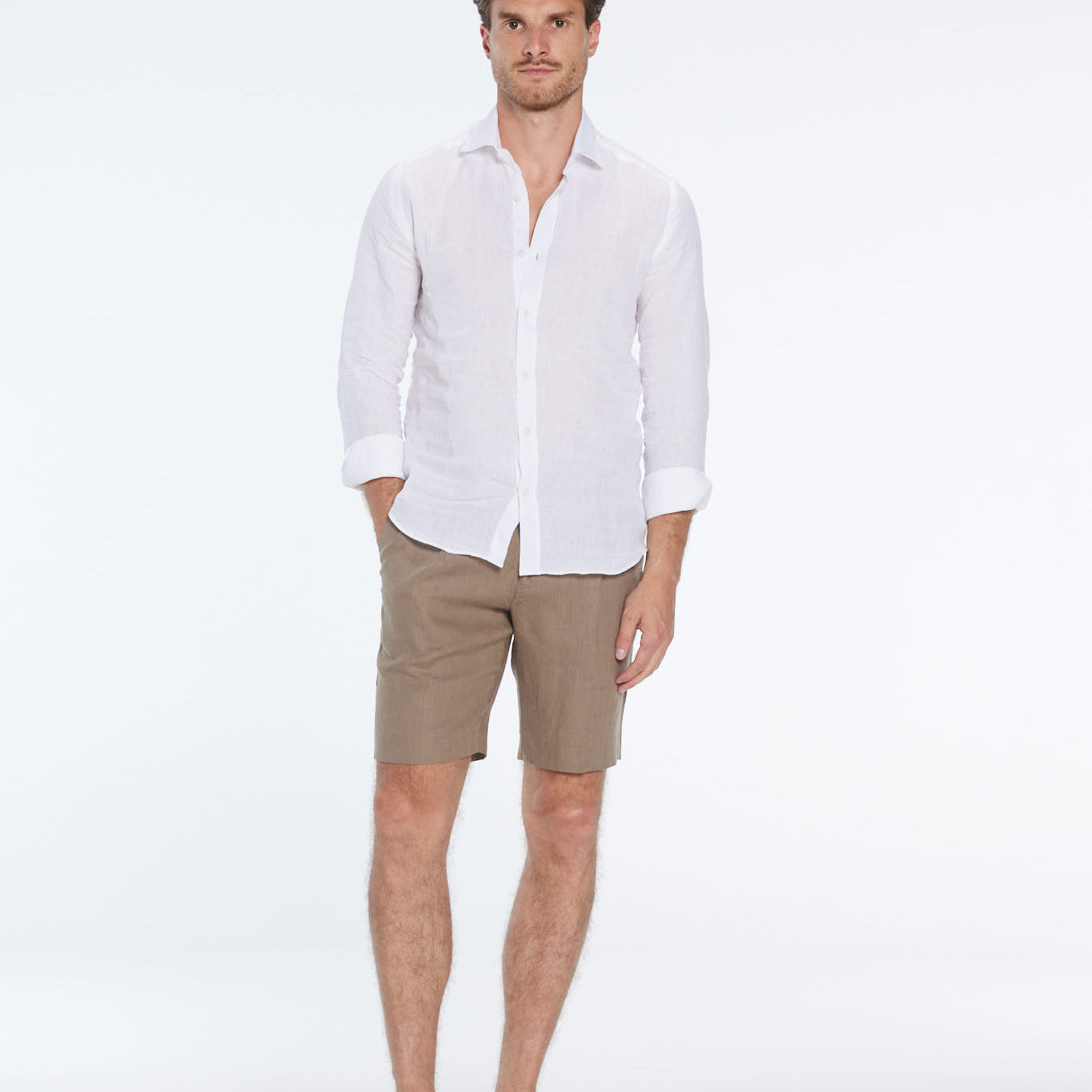Marco Linen Taupe Shorts | Moeva | Shorts | Each week unveils new pieces—luxury swimwear, fluid resort silhouettes, and elevated summer-to-evening essentials designed to carry you from coastal escapes to city nights.