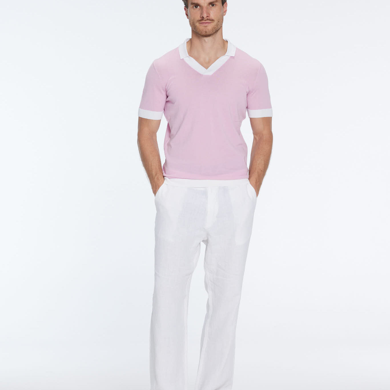 Troy Pink/White V-Neck T-Shirt with Contrast Trim | Moeva | T-Shirt | Each week unveils new pieces—luxury swimwear, fluid resort silhouettes, and elevated summer-to-evening essentials designed to carry you from coastal escapes to city nights.