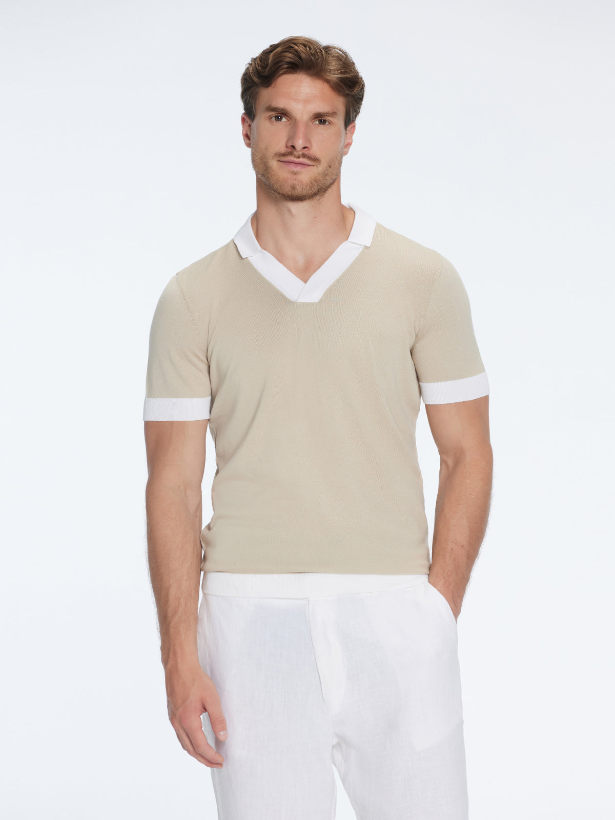Troy Nude/White V-Neck T-Shirt with Contrast Trim | Moeva | T-Shirt | Each week unveils new pieces—luxury swimwear, fluid resort silhouettes, and elevated summer-to-evening essentials designed to carry you from coastal escapes to city nights.