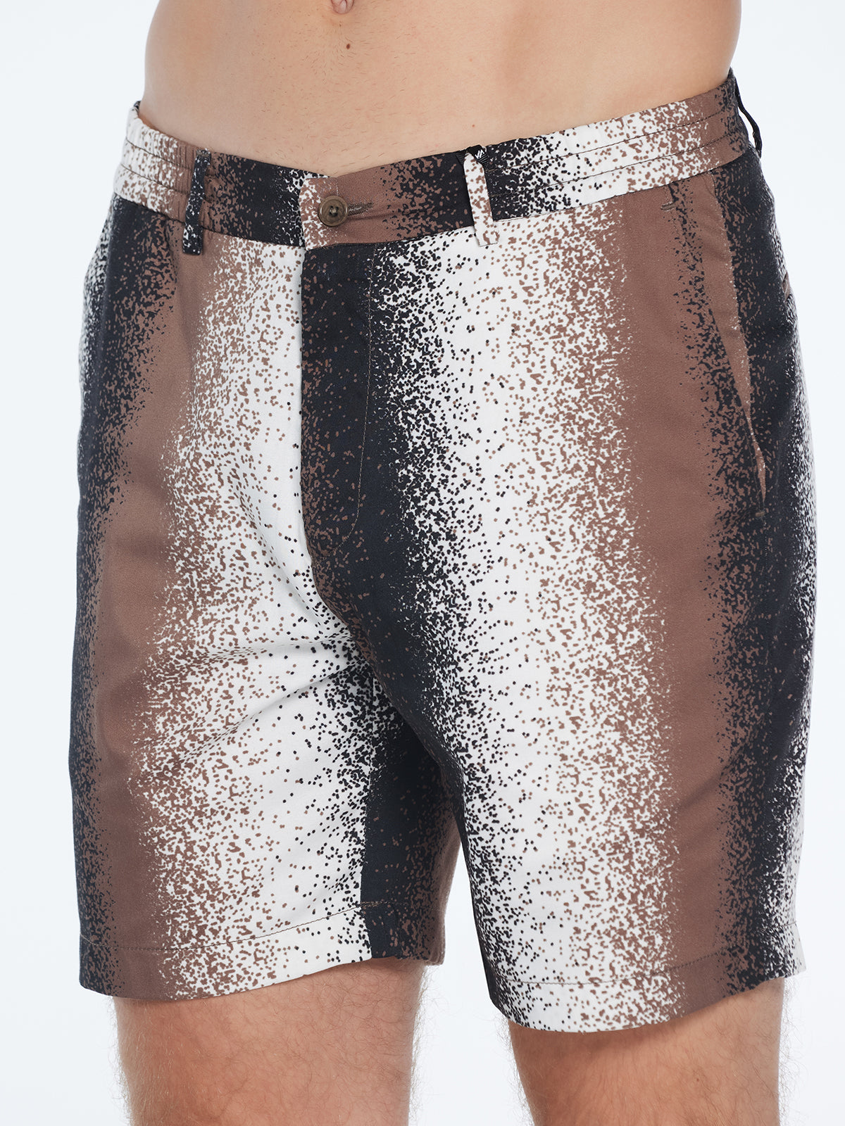 Dominic Brown Degraded Cotton Shorts | Moeva | Shorts | Each week unveils new pieces—luxury swimwear, fluid resort silhouettes, and elevated summer-to-evening essentials designed to carry you from coastal escapes to city nights.