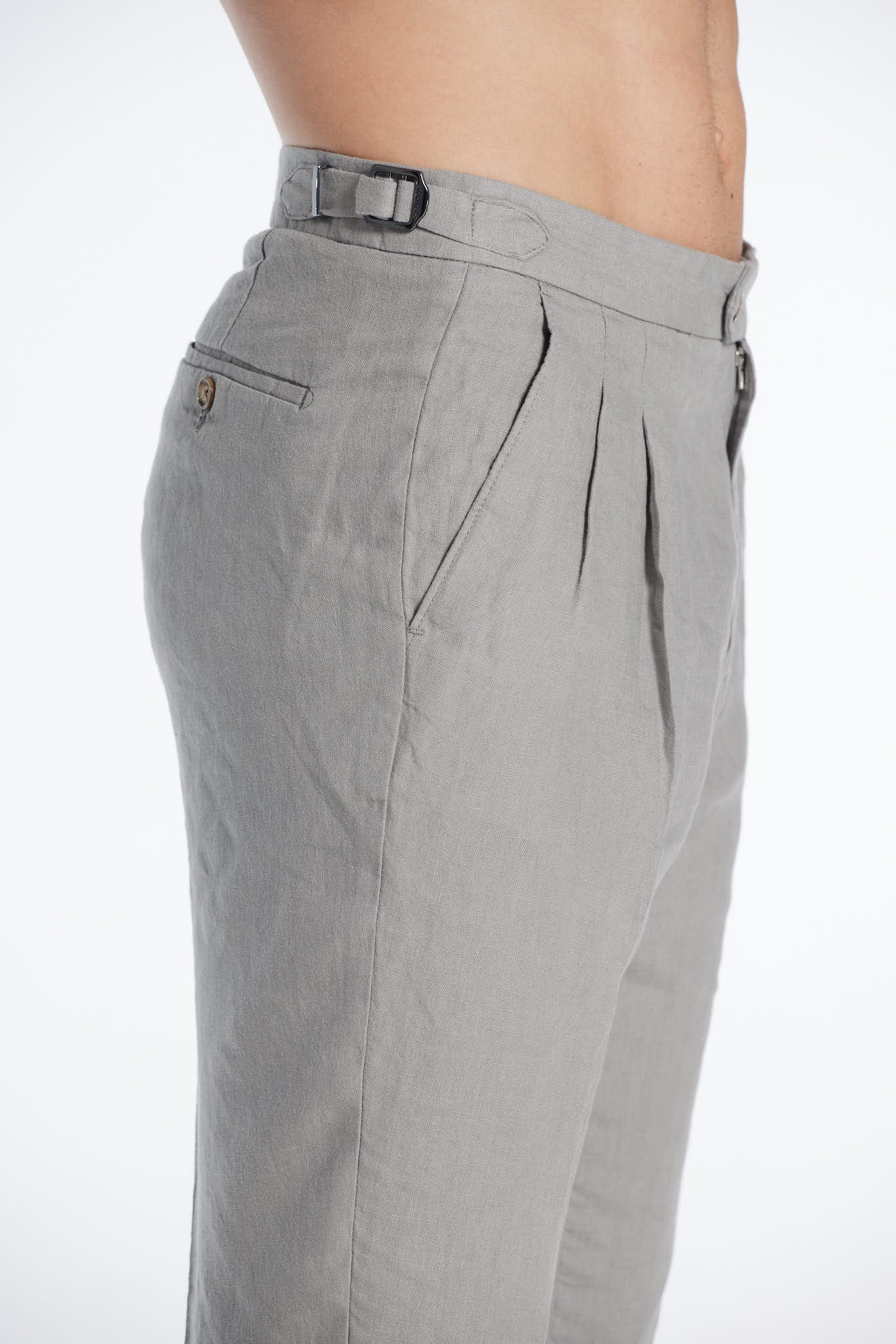 Enzo Grey Linen Straight-Leg Pants | Moeva | Pants | Each week unveils new pieces—luxury swimwear, fluid resort silhouettes, and elevated summer-to-evening essentials designed to carry you from coastal escapes to city nights.