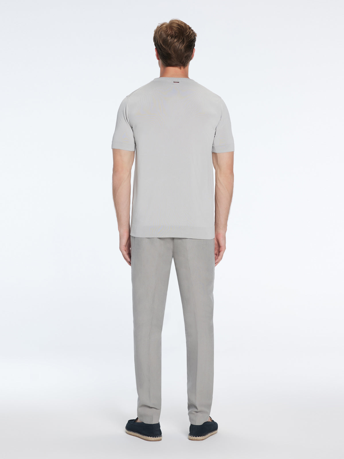 Oscar Grey Round Neck T-Shirt | Moeva | T-Shirt | Each week unveils new pieces—luxury swimwear, fluid resort silhouettes, and elevated summer-to-evening essentials designed to carry you from coastal escapes to city nights.