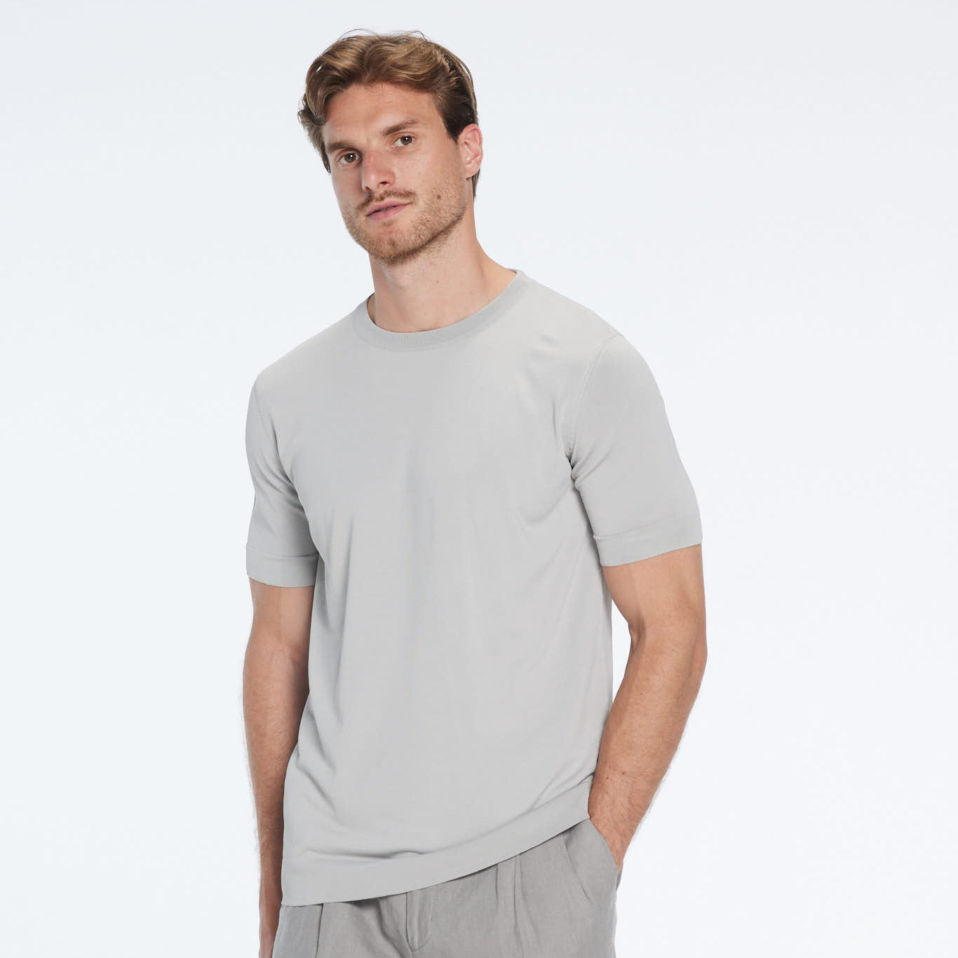 Oscar Grey Round Neck T-Shirt | Moeva | T-Shirt | Each week unveils new pieces—luxury swimwear, fluid resort silhouettes, and elevated summer-to-evening essentials designed to carry you from coastal escapes to city nights.
