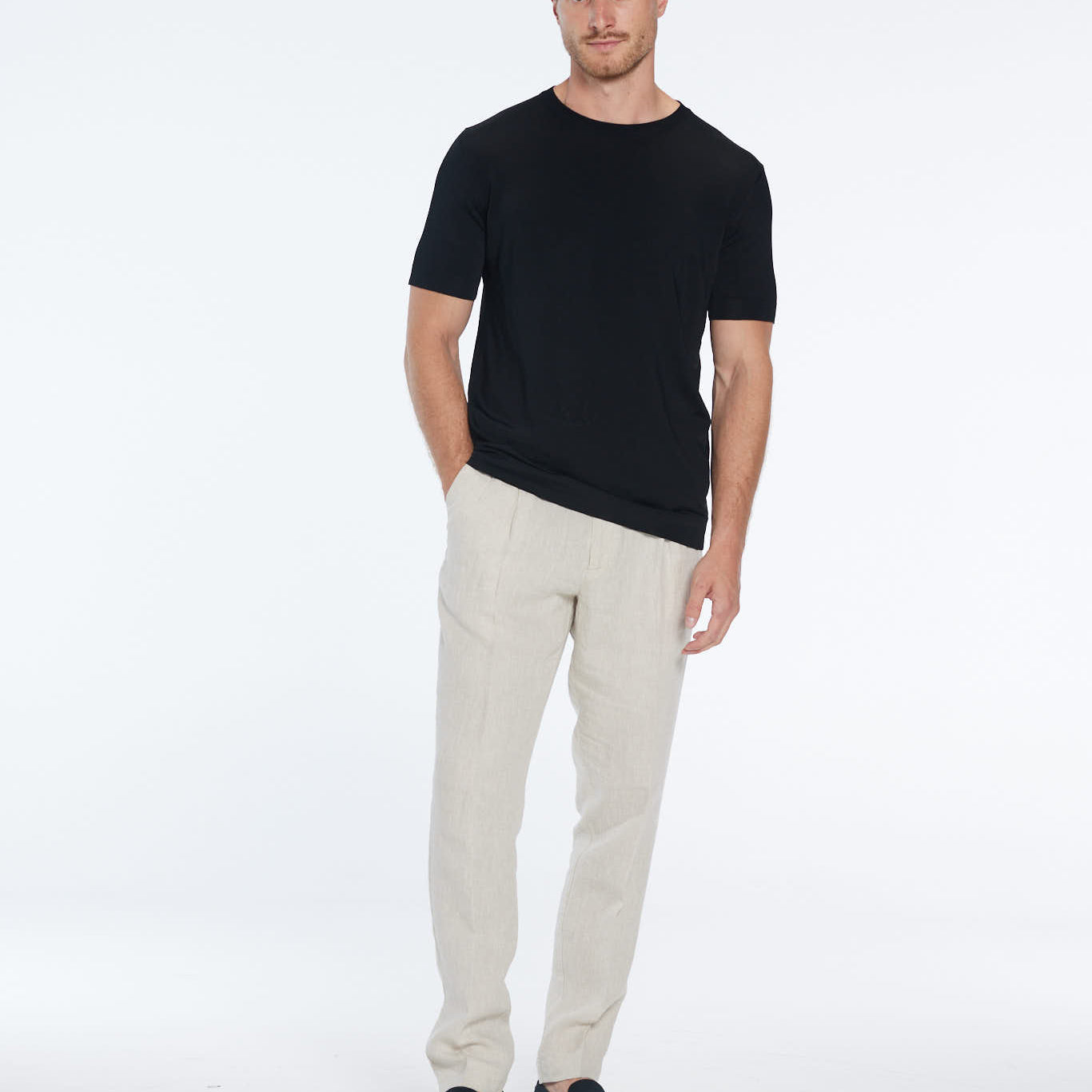 Enzo Beige Linen Straight-Leg Pants | Moeva | Pants | Each week unveils new pieces—luxury swimwear, fluid resort silhouettes, and elevated summer-to-evening essentials designed to carry you from coastal escapes to city nights.