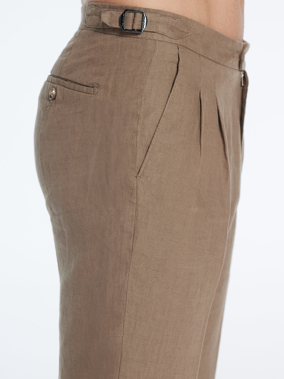 Enzo Taupe Linen Straight-Leg Pants | Moeva | Pants | Each week unveils new pieces—luxury swimwear, fluid resort silhouettes, and elevated summer-to-evening essentials designed to carry you from coastal escapes to city nights.