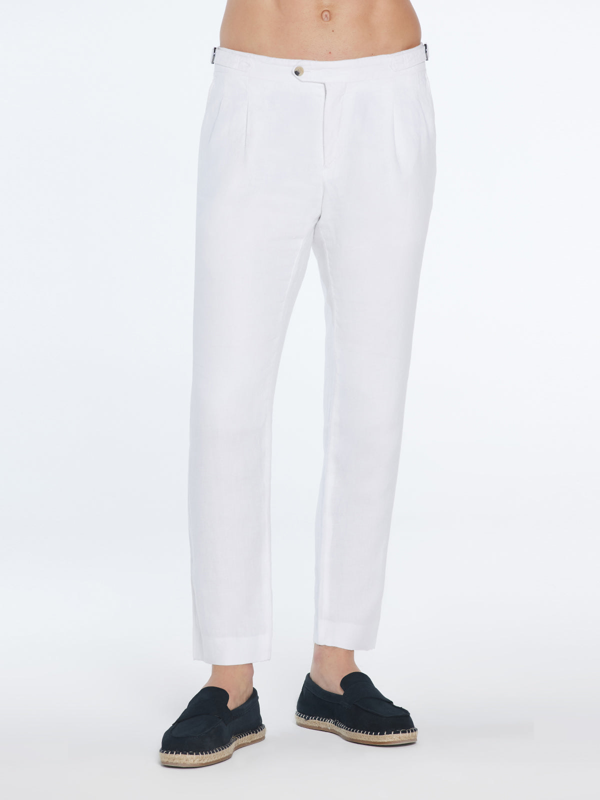 Enzo White Linen Straight-Leg Pants | Moeva | Pants | Each week unveils new pieces—luxury swimwear, fluid resort silhouettes, and elevated summer-to-evening essentials designed to carry you from coastal escapes to city nights.