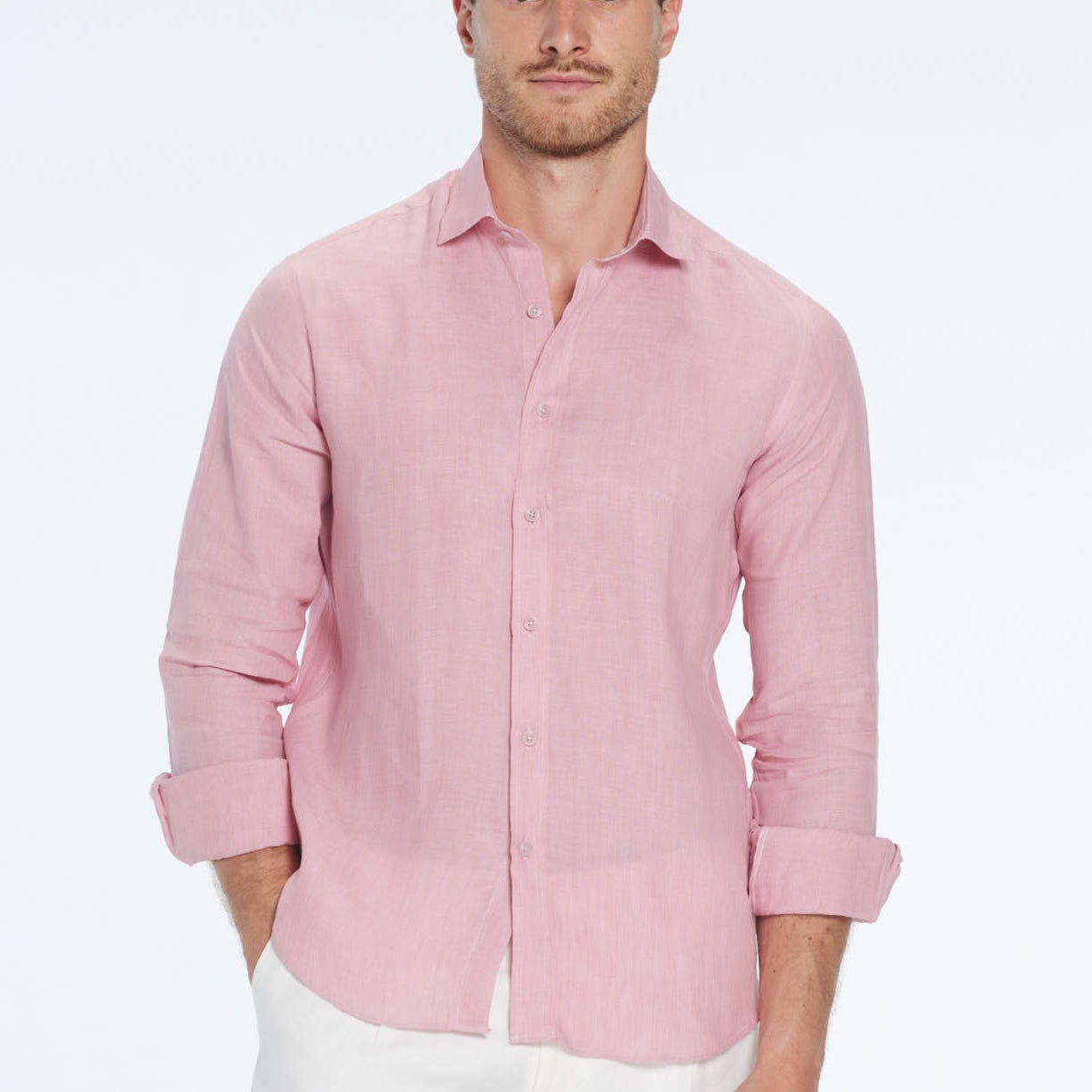 Harry Pink Linen Shirt with Spread Collar | Moeva | Shirt | Each week unveils new pieces—luxury swimwear, fluid resort silhouettes, and elevated summer-to-evening essentials designed to carry you from coastal escapes to city nights.