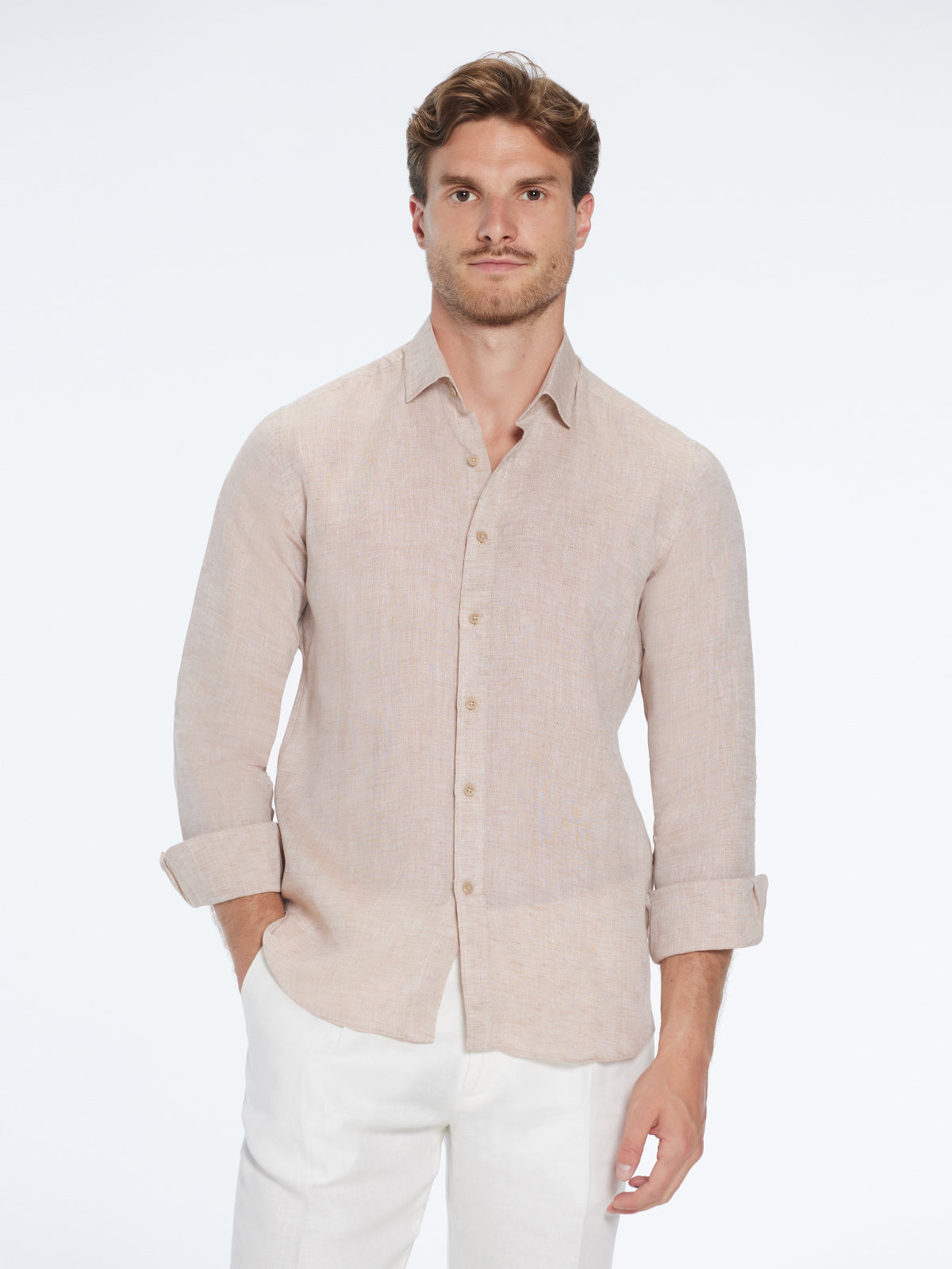 Harry Nude Linen Shirt with Spread Collar | Moeva | Shirt | Each week unveils new pieces—luxury swimwear, fluid resort silhouettes, and elevated summer-to-evening essentials designed to carry you from coastal escapes to city nights.