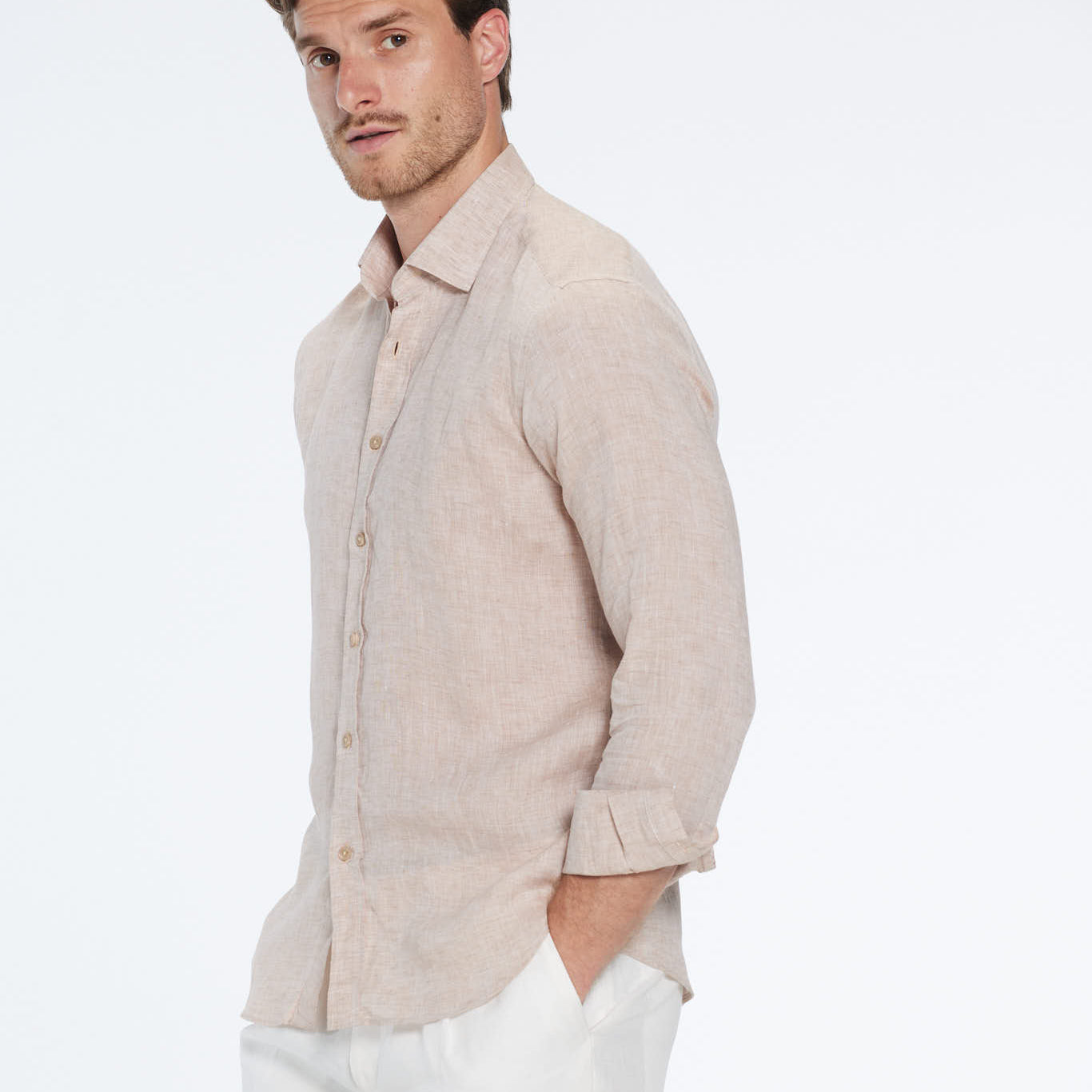 Harry Nude Linen Shirt with Spread Collar | Moeva | Shirt | Each week unveils new pieces—luxury swimwear, fluid resort silhouettes, and elevated summer-to-evening essentials designed to carry you from coastal escapes to city nights.