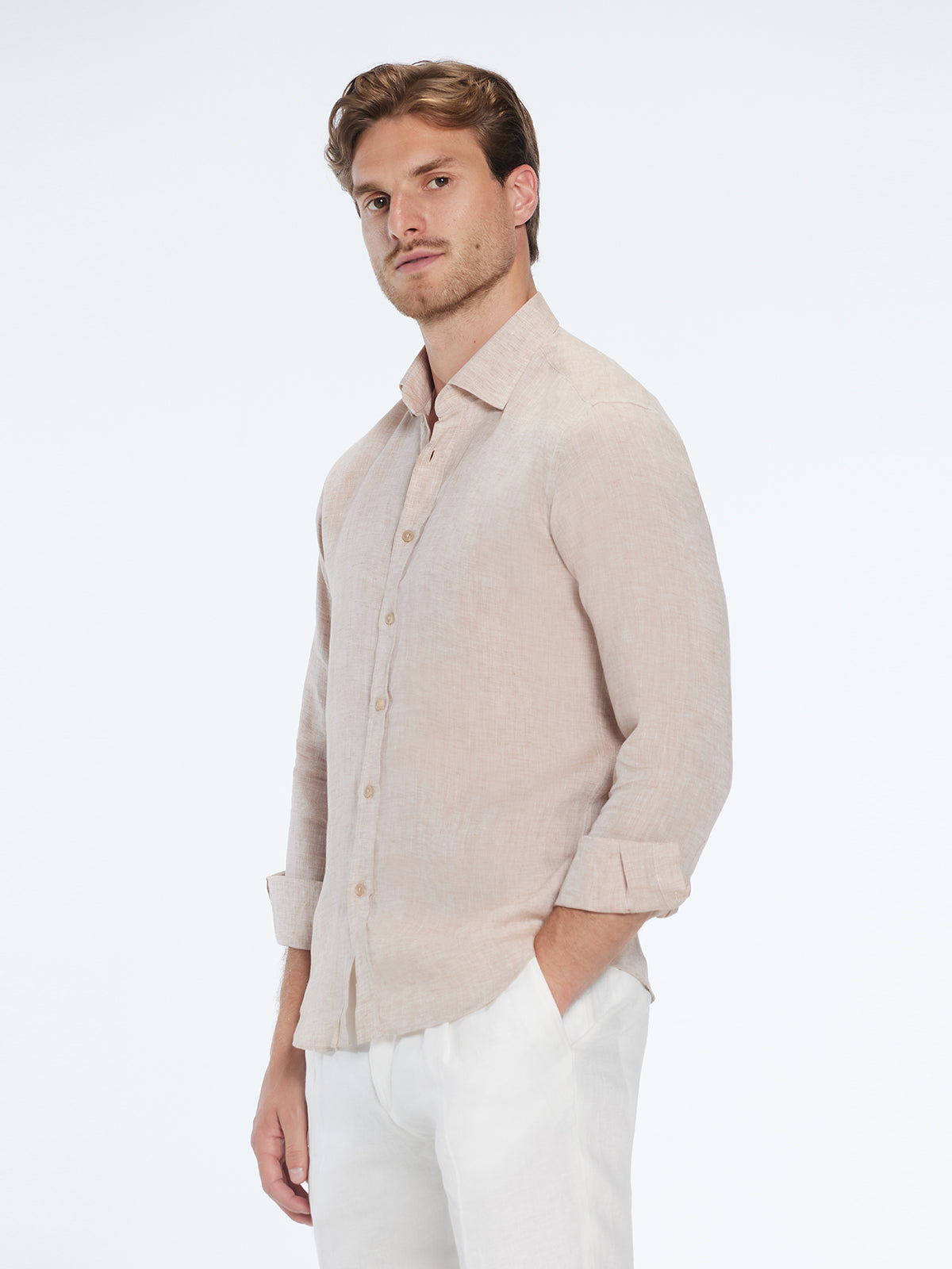 Harry Nude Linen Shirt with Spread Collar | Moeva | Shirt | Each week unveils new pieces—luxury swimwear, fluid resort silhouettes, and elevated summer-to-evening essentials designed to carry you from coastal escapes to city nights.
