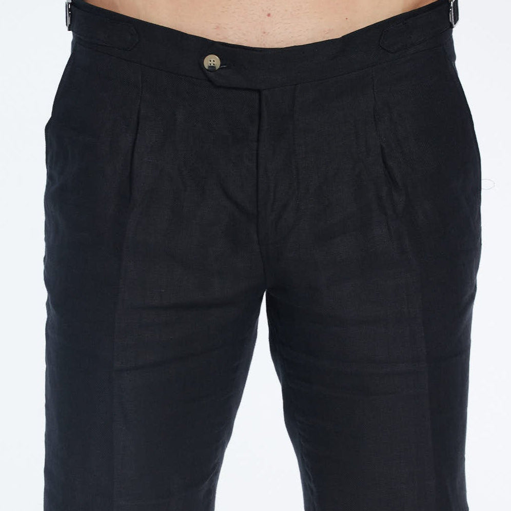 Marco Linen Black Shorts | Moeva | Shorts | Each week unveils new pieces—luxury swimwear, fluid resort silhouettes, and elevated summer-to-evening essentials designed to carry you from coastal escapes to city nights.