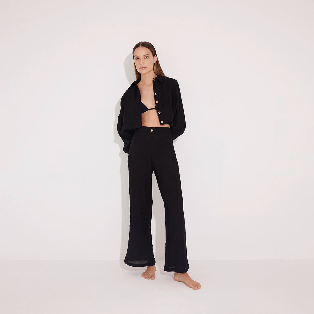 Aura Black High Waist Beach Pants | Moeva | Pants | Each week unveils new pieces—luxury swimwear, fluid resort silhouettes, and elevated summer-to-evening essentials designed to carry you from coastal escapes to city nights.