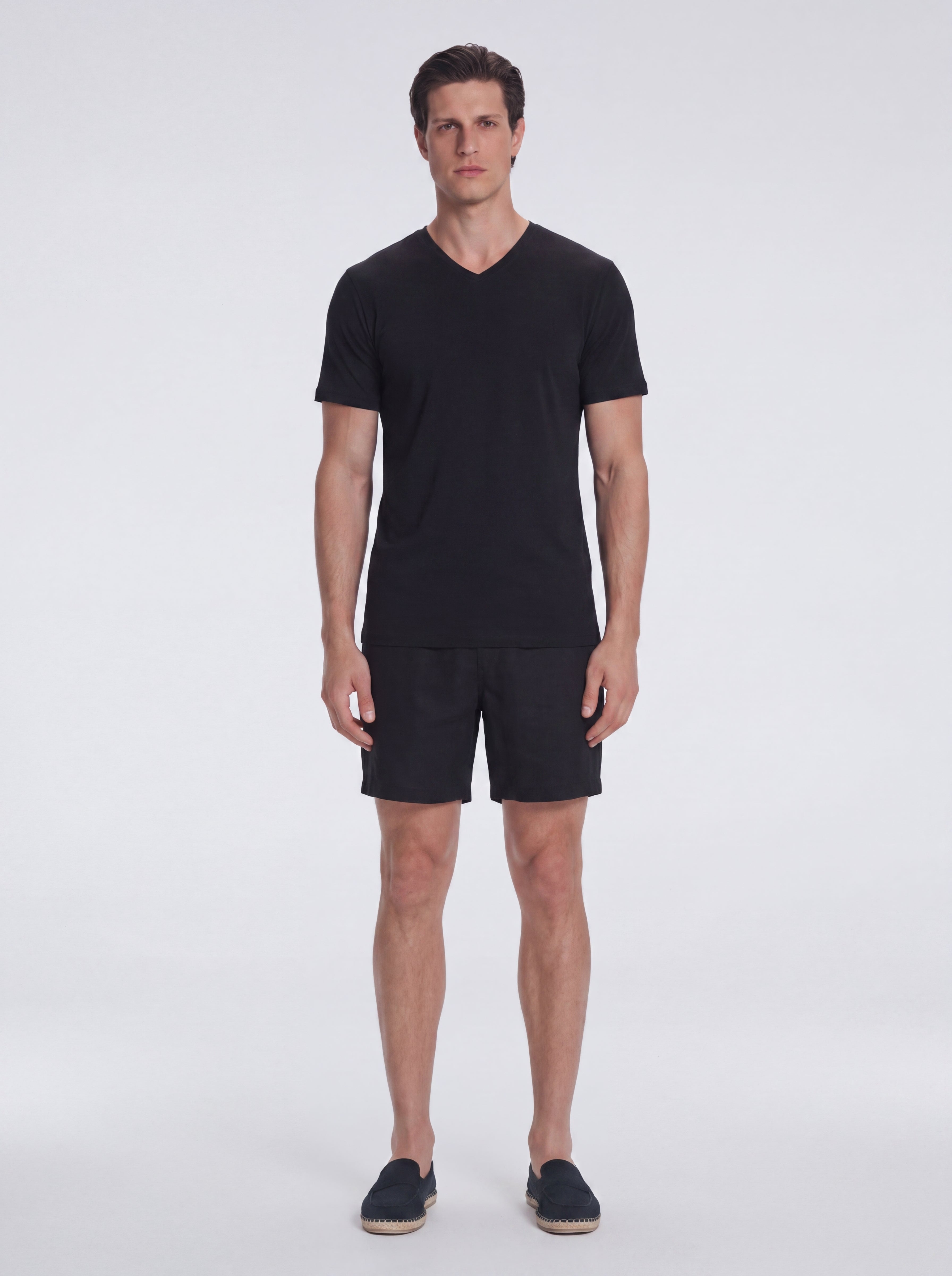 Rex Black V-Neck Cotton T-Shirt | Moeva | T-Shirt | Each week unveils new pieces—luxury swimwear, fluid resort silhouettes, and elevated summer-to-evening essentials designed to carry you from coastal escapes to city nights.
