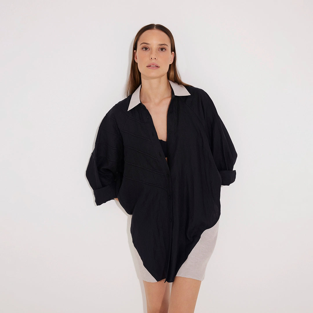Sibilla Black Long Sleeve Oversized Linen Shirt | Moeva | Shirt | Each week unveils new pieces—luxury swimwear, fluid resort silhouettes, and elevated summer-to-evening essentials designed to carry you from coastal escapes to city nights.