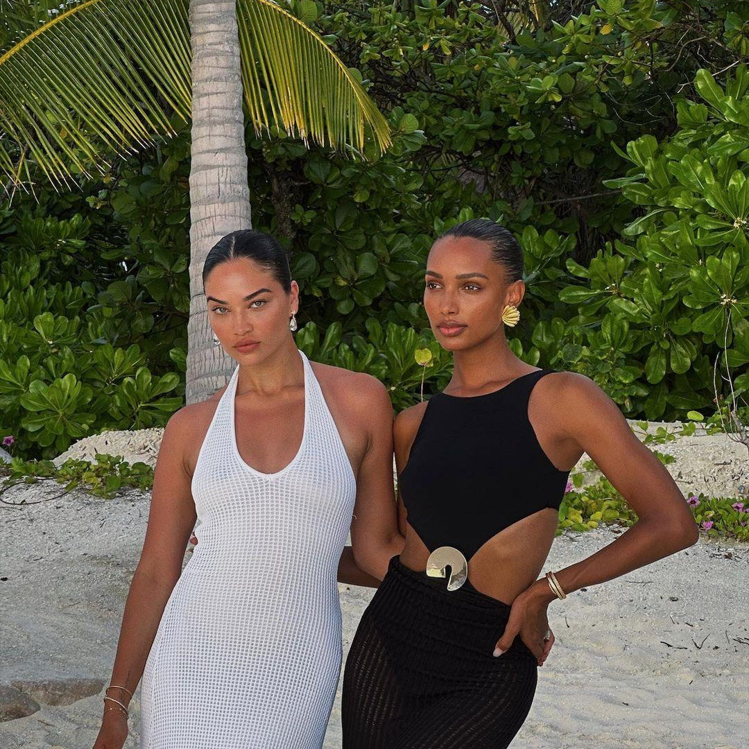 Jasmine Tookes - Honora Black High Neck Swimsuit | Moeva | Swimsuit | Each week unveils new pieces—luxury swimwear, fluid resort silhouettes, and elevated summer-to-evening essentials designed to carry you from coastal escapes to city nights.