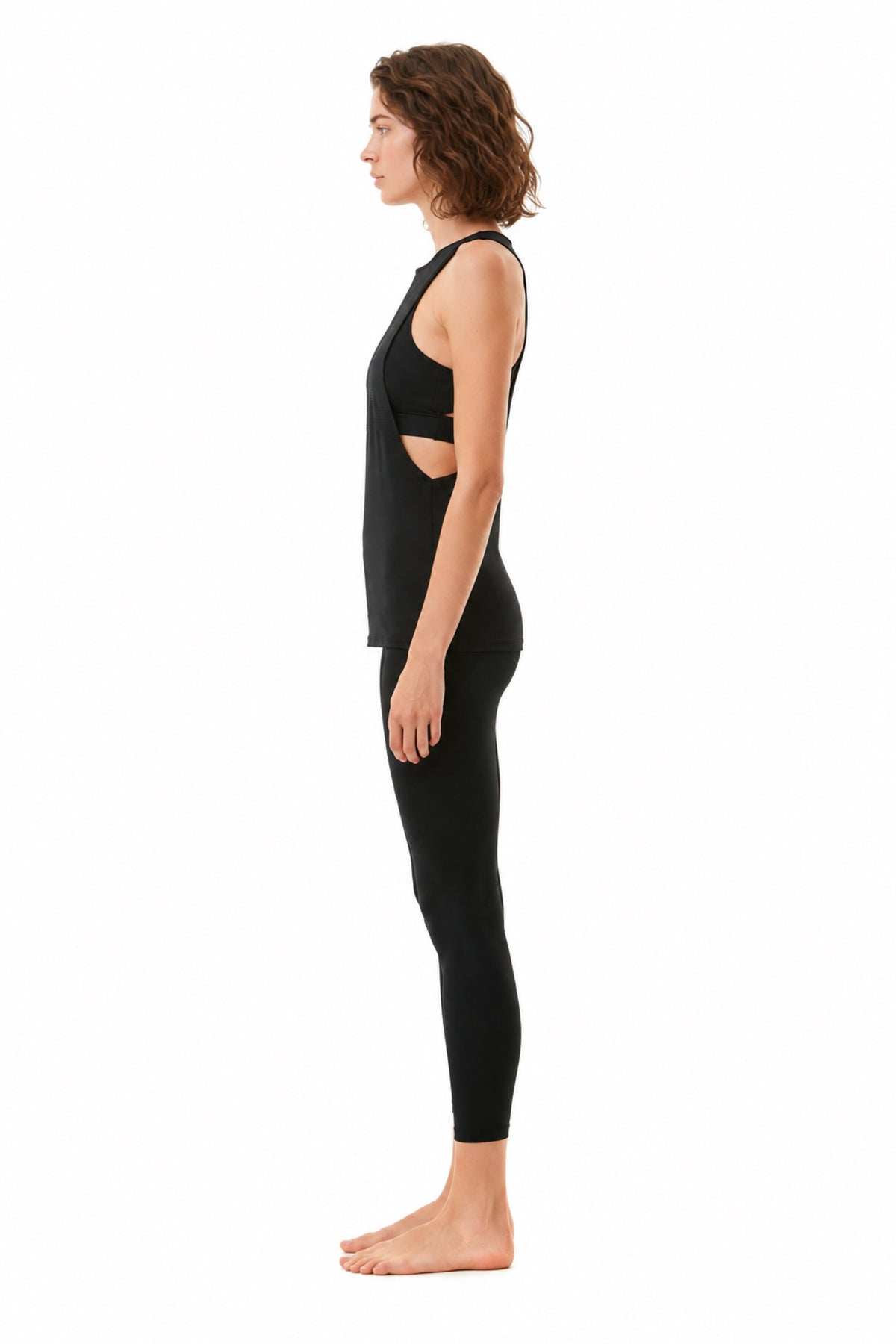 Sloane Black Top | Moeva | Sports Bras | Each week unveils new pieces—luxury swimwear, fluid resort silhouettes, and elevated summer-to-evening essentials designed to carry you from coastal escapes to city nights.