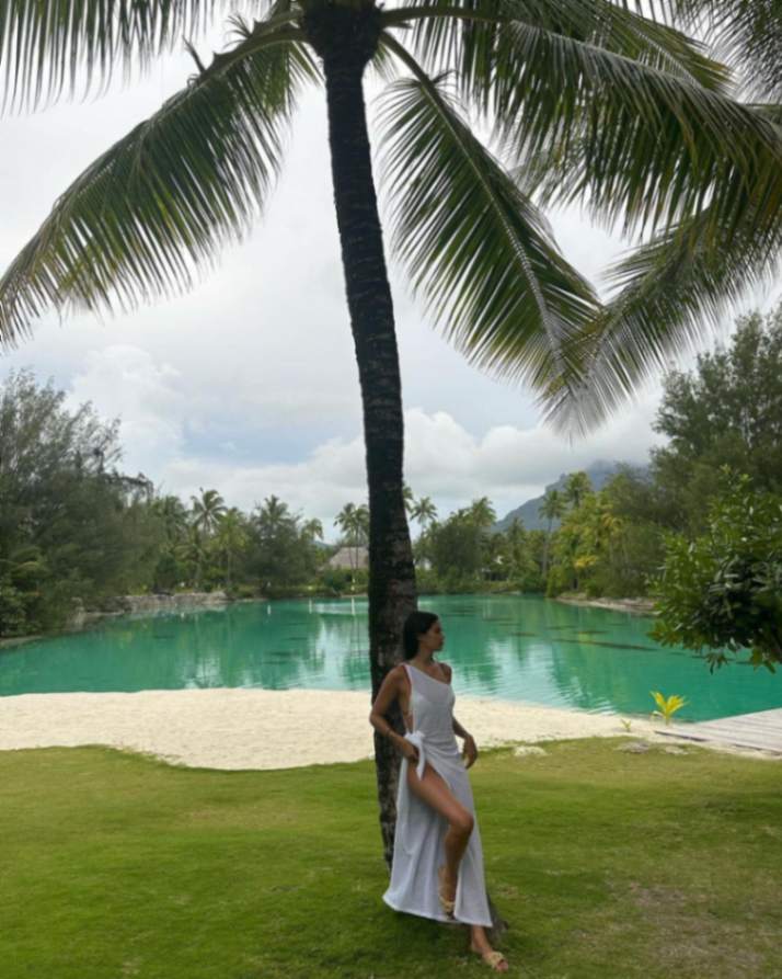 Sara Sampaio - Susanna White Dress | Moeva | Dress | Each week unveils new pieces—luxury swimwear, fluid resort silhouettes, and elevated summer-to-evening essentials designed to carry you from coastal escapes to city nights.