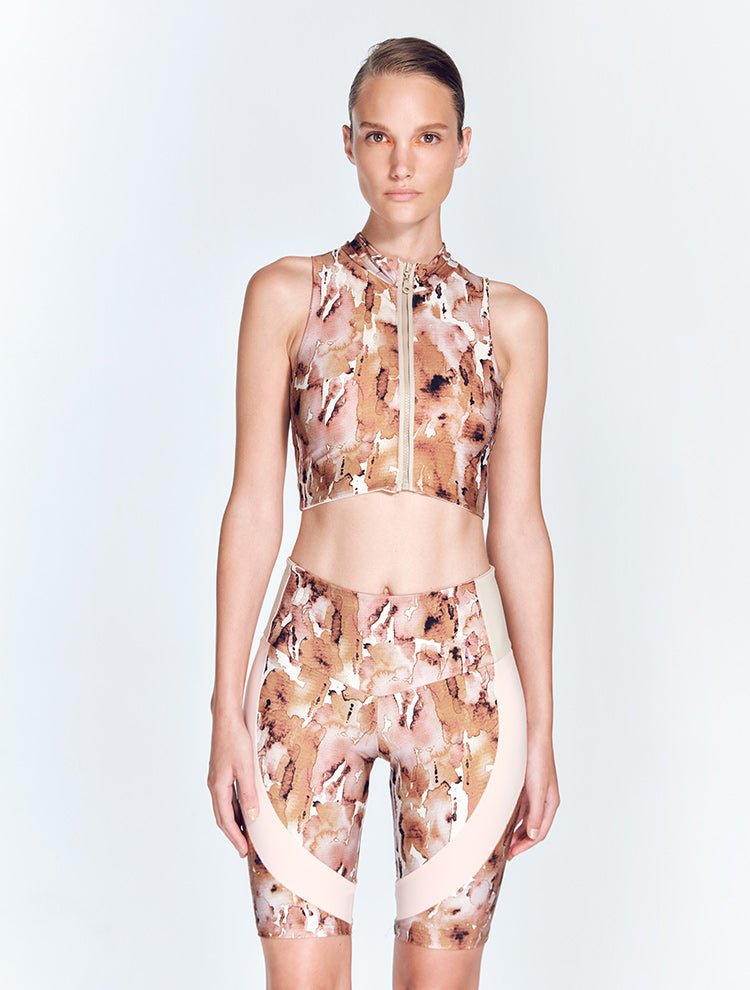 Axelle Floral Abstract Shorts | Moeva | Activewear | Each week unveils new pieces—luxury swimwear, fluid resort silhouettes, and elevated summer-to-evening essentials designed to carry you from coastal escapes to city nights.