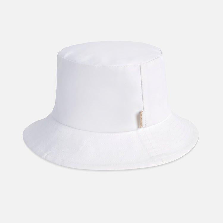 Miami White Classic Cotton Bucket Hat | Moeva | Hat | Each week unveils new pieces—luxury swimwear, fluid resort silhouettes, and elevated summer-to-evening essentials designed to carry you from coastal escapes to city nights.