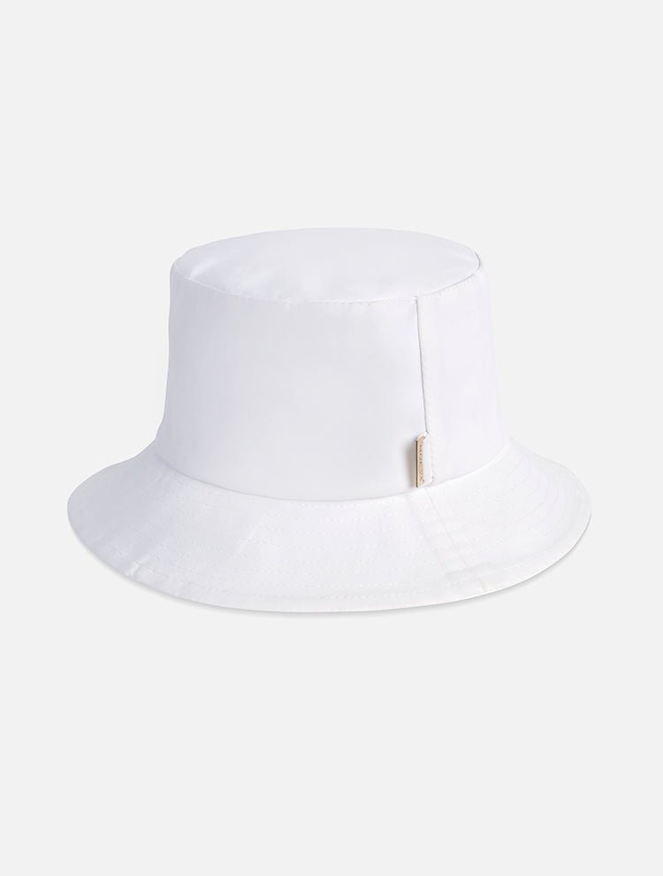 Miami White Bucket Hat With Metal Plaque -Women Hats Moeva