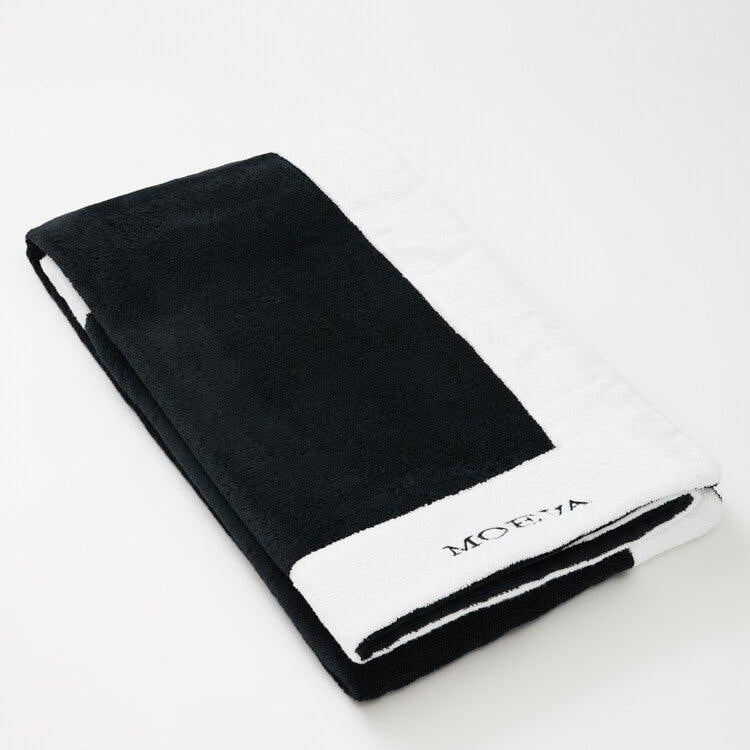 Monaco Black/White Duo-Colored Quick Dry Beach Towel | Moeva | Towel | Each week unveils new pieces—luxury swimwear, fluid resort silhouettes, and elevated summer-to-evening essentials designed to carry you from coastal escapes to city nights.