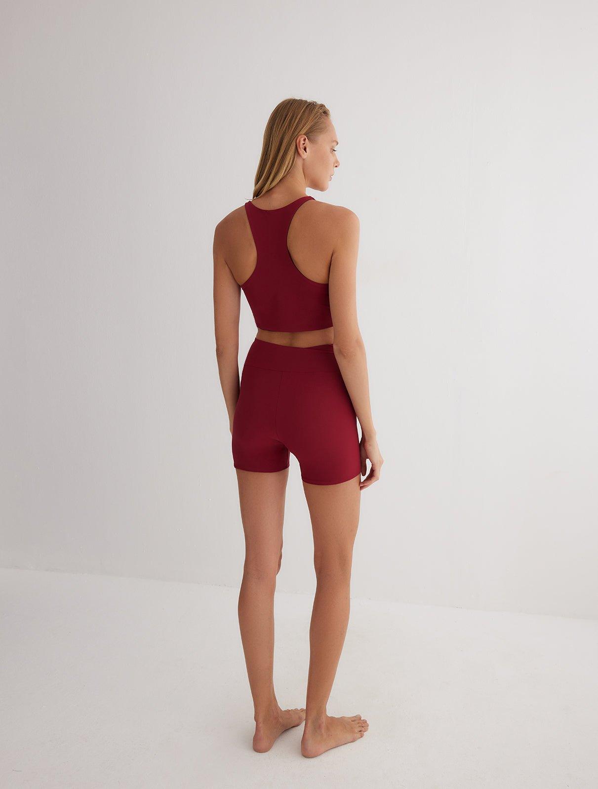 Rocco Prune/Bordeaux Reversible Shorts | Moeva | Women Beachwear Shorts | Each week unveils new pieces—luxury swimwear, fluid resort silhouettes, and elevated summer-to-evening essentials designed to carry you from coastal escapes to city nights.